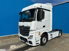 Mercedes Actros 1845