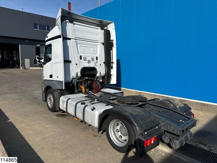 Mercedes Actros 1843