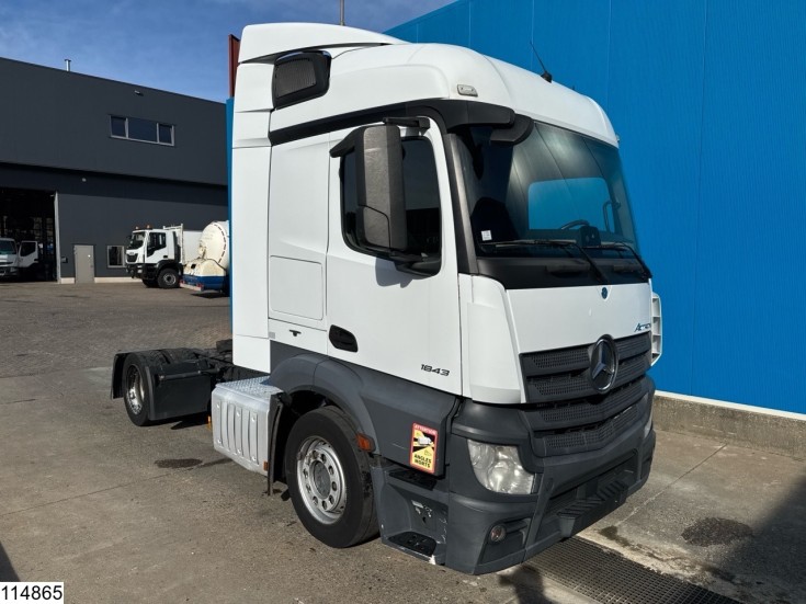 Mercedes Actros 1843