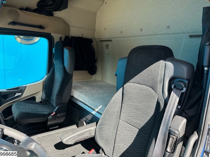 Mercedes Actros 1845