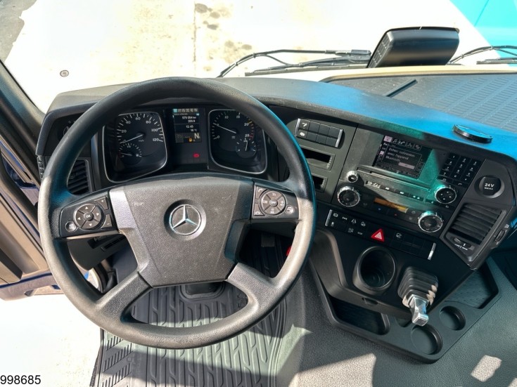 Mercedes Actros 1845
