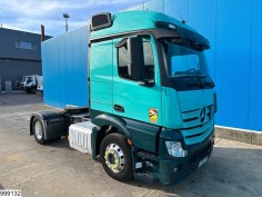 Mercedes Actros 1848
