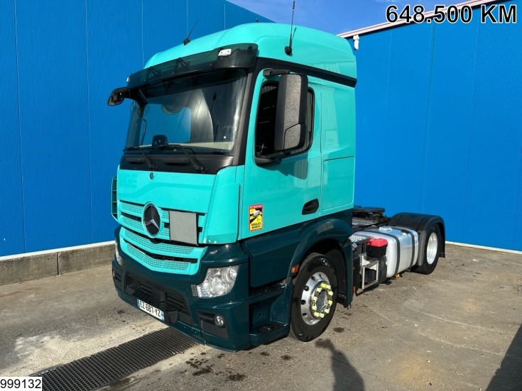 Mercedes Actros 1848