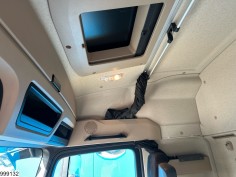 Mercedes Actros 1848