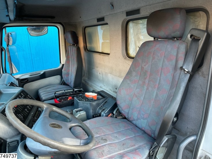 Mercedes Actros 2531