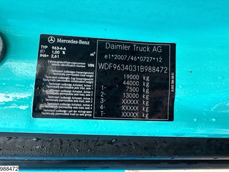 Mercedes Actros 1848