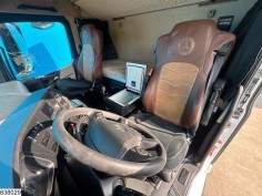 Mercedes Actros 1842