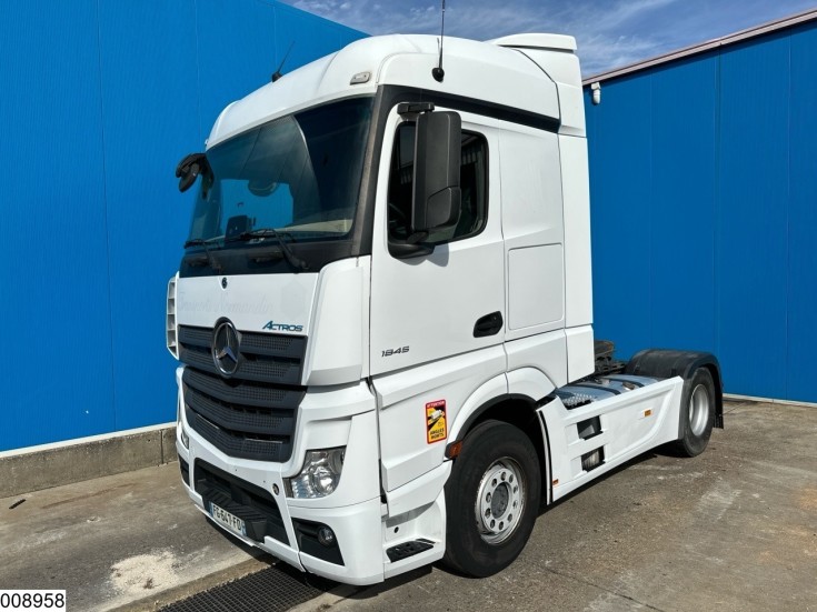 Mercedes Actros 1845