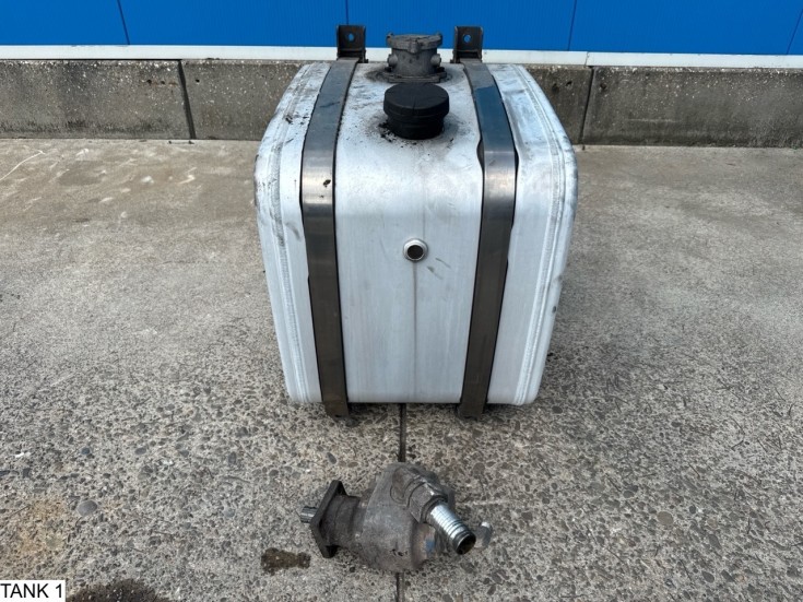 Universeel Pump and tank