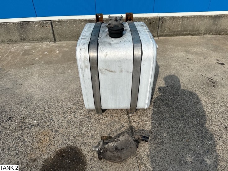 Universeel Pump and tank