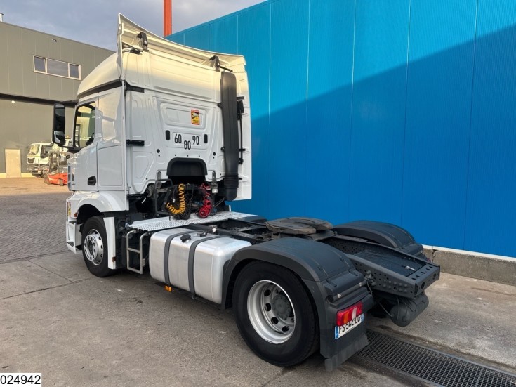 Mercedes Actros 1845