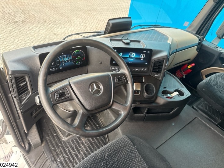 Mercedes Actros 1845