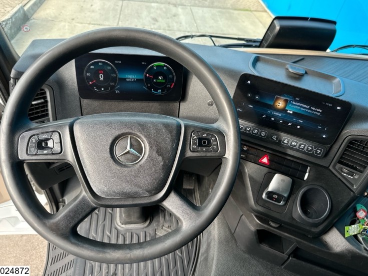 Mercedes Actros 1845
