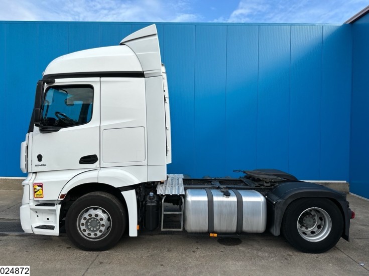 Mercedes Actros 1845