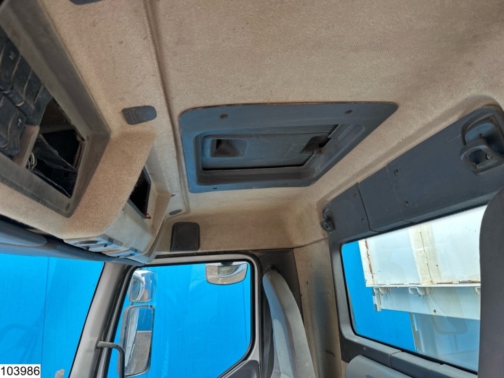 Renault Kerax 380 Dxi