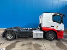 Mercedes Actros 1843