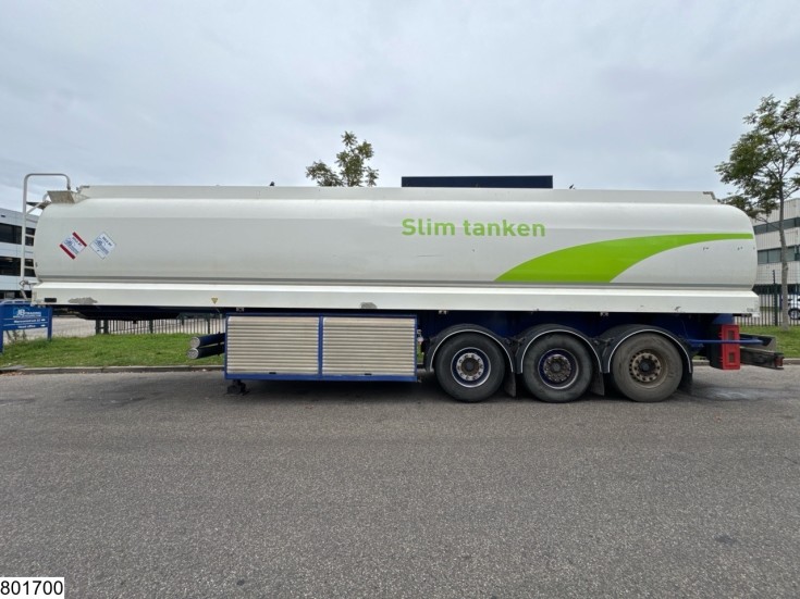 LAG tank