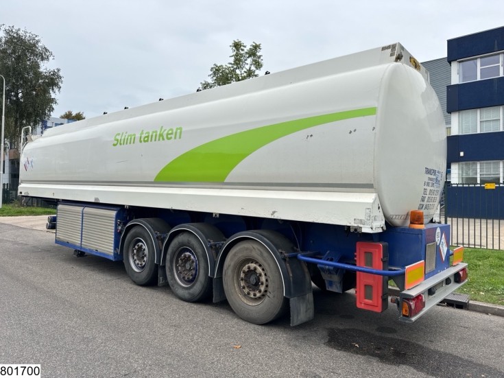 LAG tank