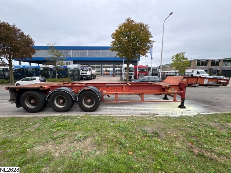 Fruehauf Chassis