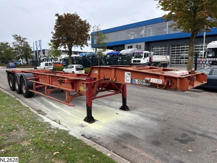 Fruehauf Chassis