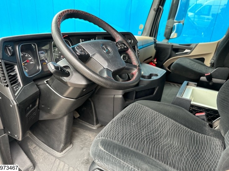 Mercedes Actros 1843