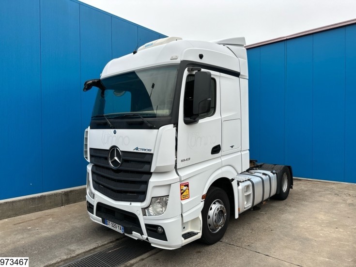 Mercedes Actros 1843