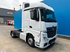 Mercedes Actros 1843