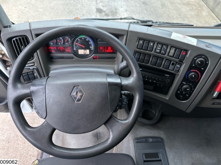 Renault Premium 270