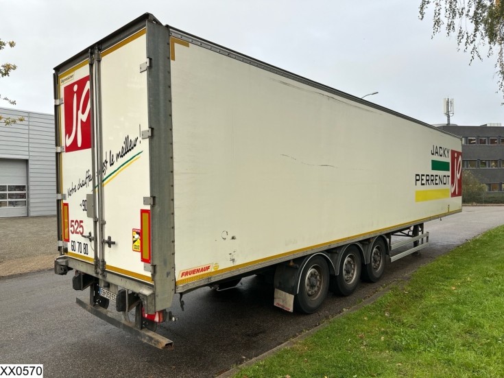 Fruehauf gesloten bak