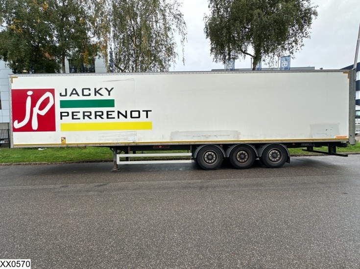 Fruehauf gesloten bak
