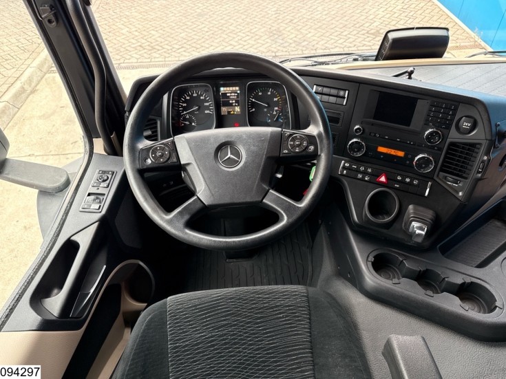 Mercedes Actros
