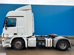 Mercedes Actros 1844