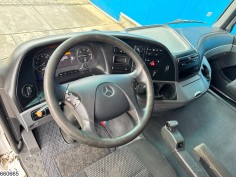 Mercedes Actros 1844