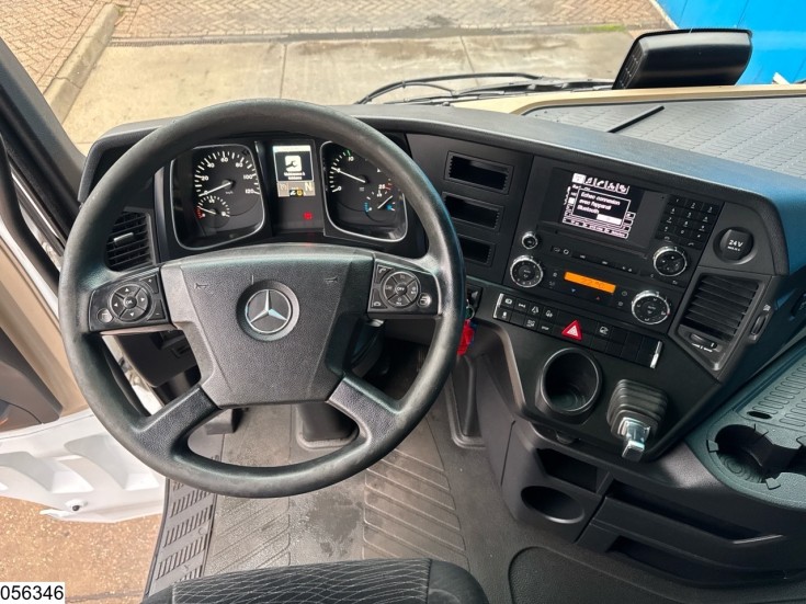 Mercedes Actros 1845