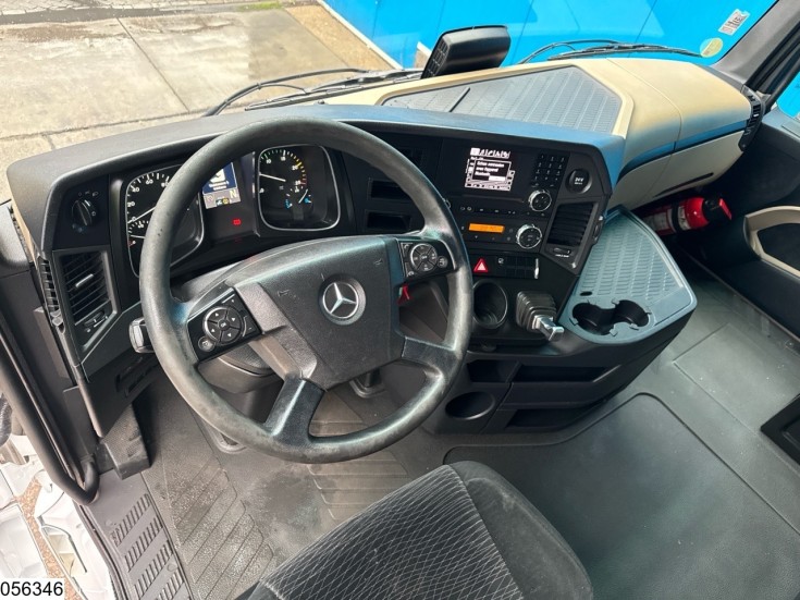 Mercedes Actros 1845