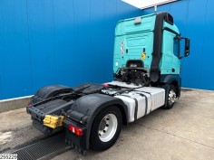 Mercedes Actros 1848