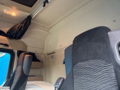 Mercedes Actros 1848