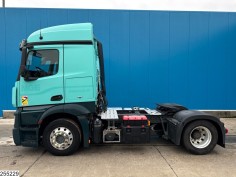 Mercedes Actros 1848