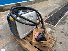 Hyva Tank, pump, hoses, control valve