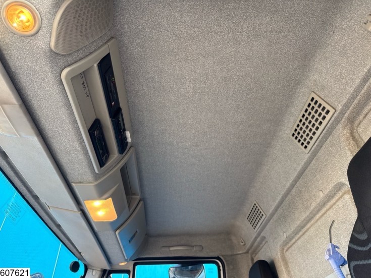 Iveco 180E28