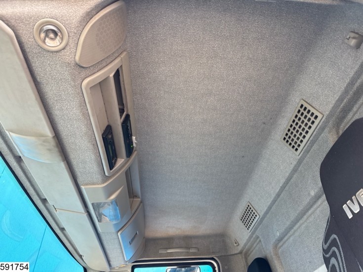 Iveco 180E28