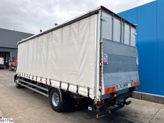 Iveco 180E28
