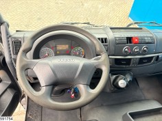 Iveco 180E28