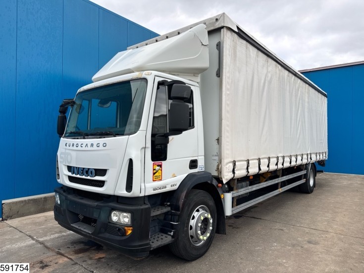 Iveco 180E28