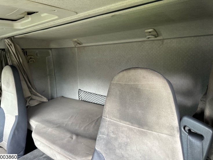 Renault Premium