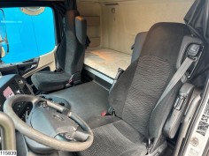 Mercedes Actros 1843