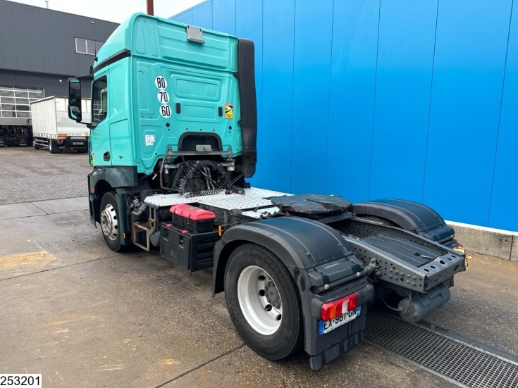 Mercedes Actros 1848