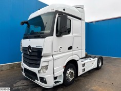 Mercedes Actros 1845