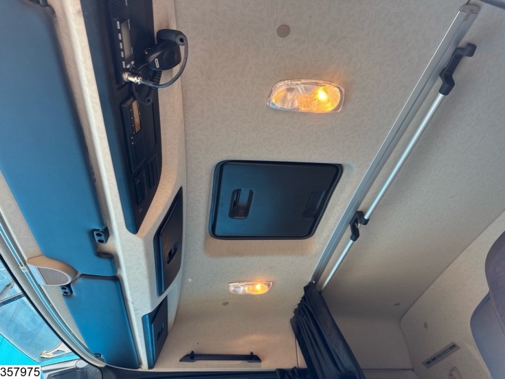 Mercedes Actros 1845