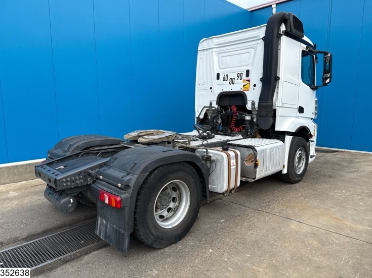 Mercedes Actros 1845